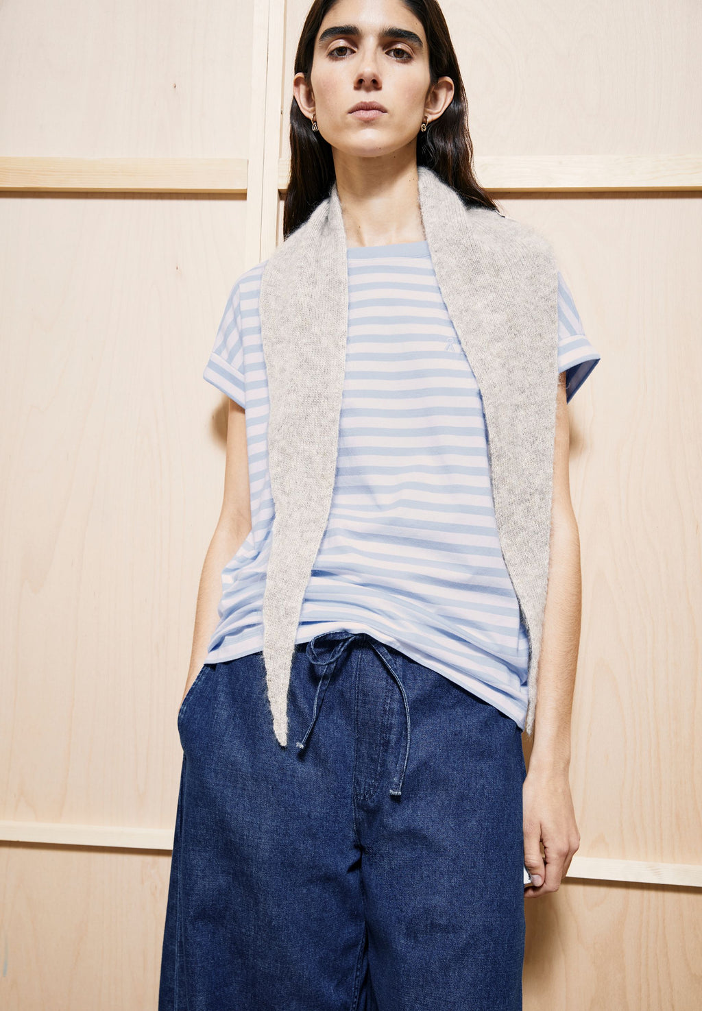Idaara Stripe T-Shirt White-Soft Blue
