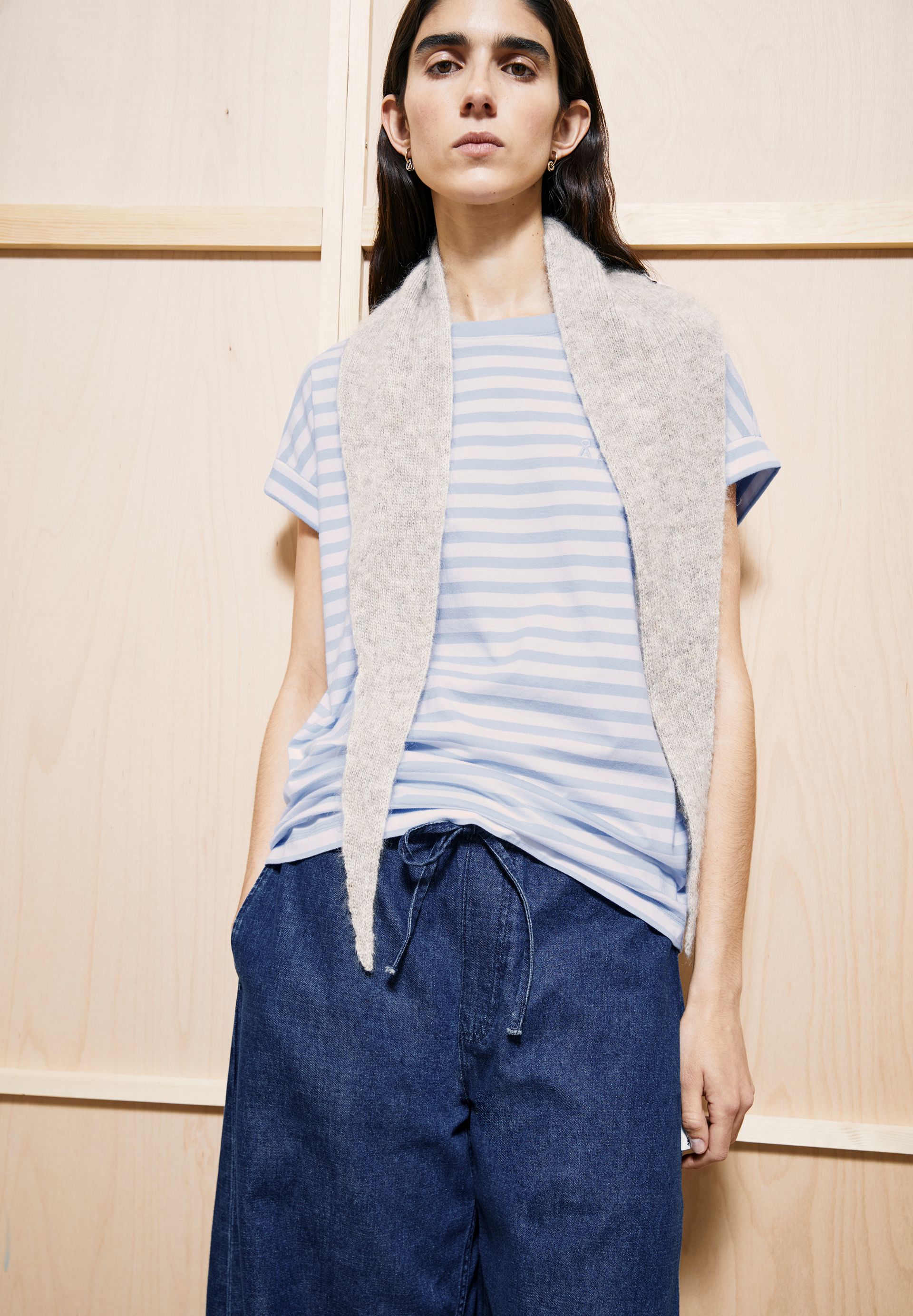 Idaara Stripe T-Shirt White-Soft Blue