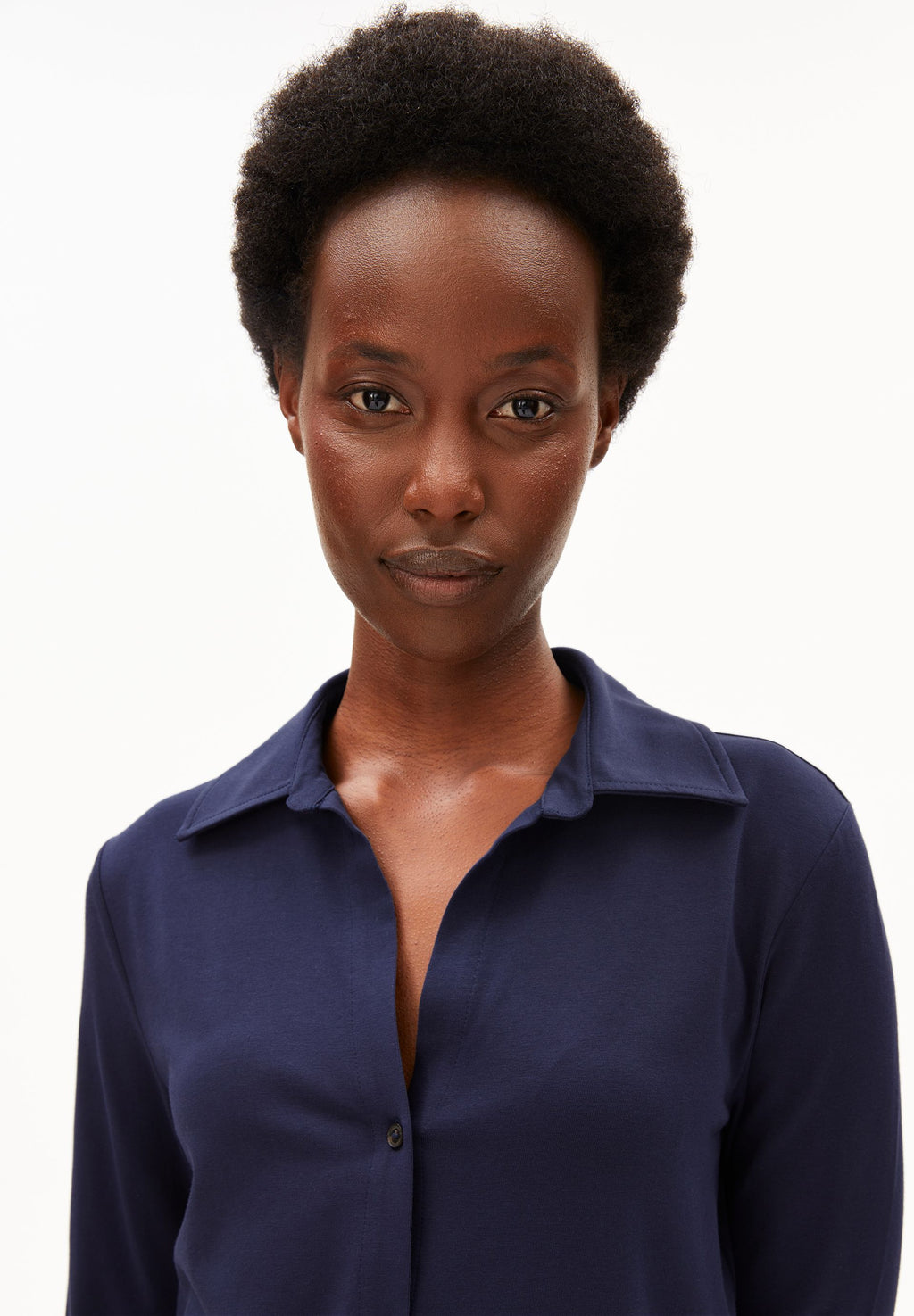 Nalaannia Blouse Tinted Navy