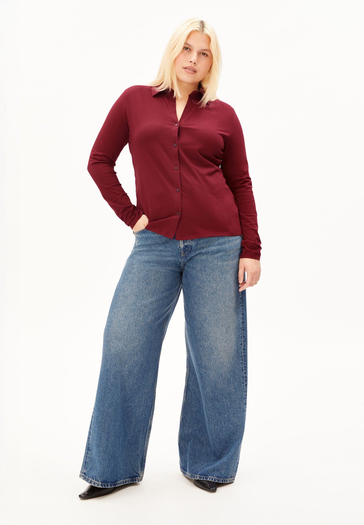 Nalaannia Blouse Velvet Red