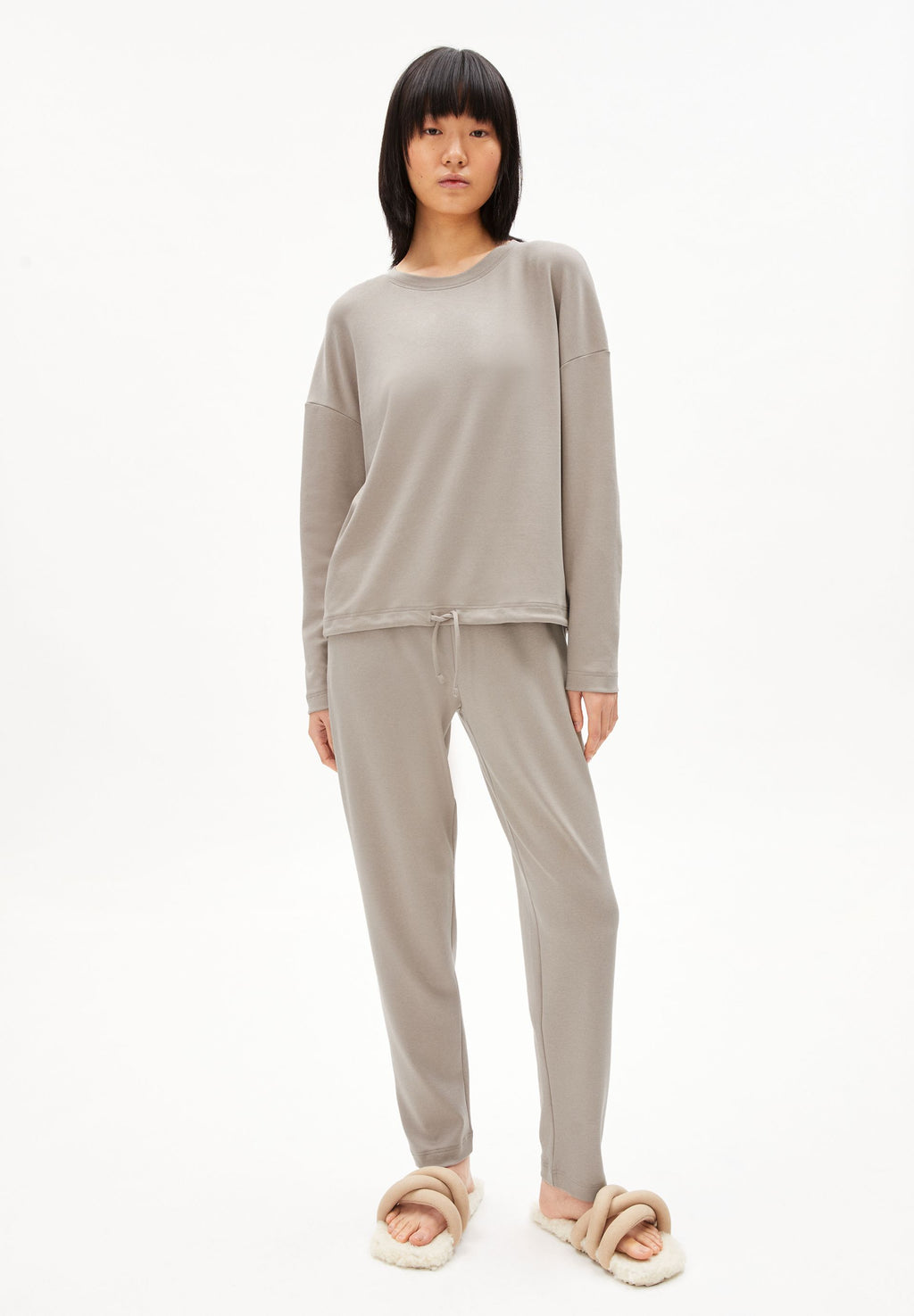 Kaaia Sweathose Moon Rock