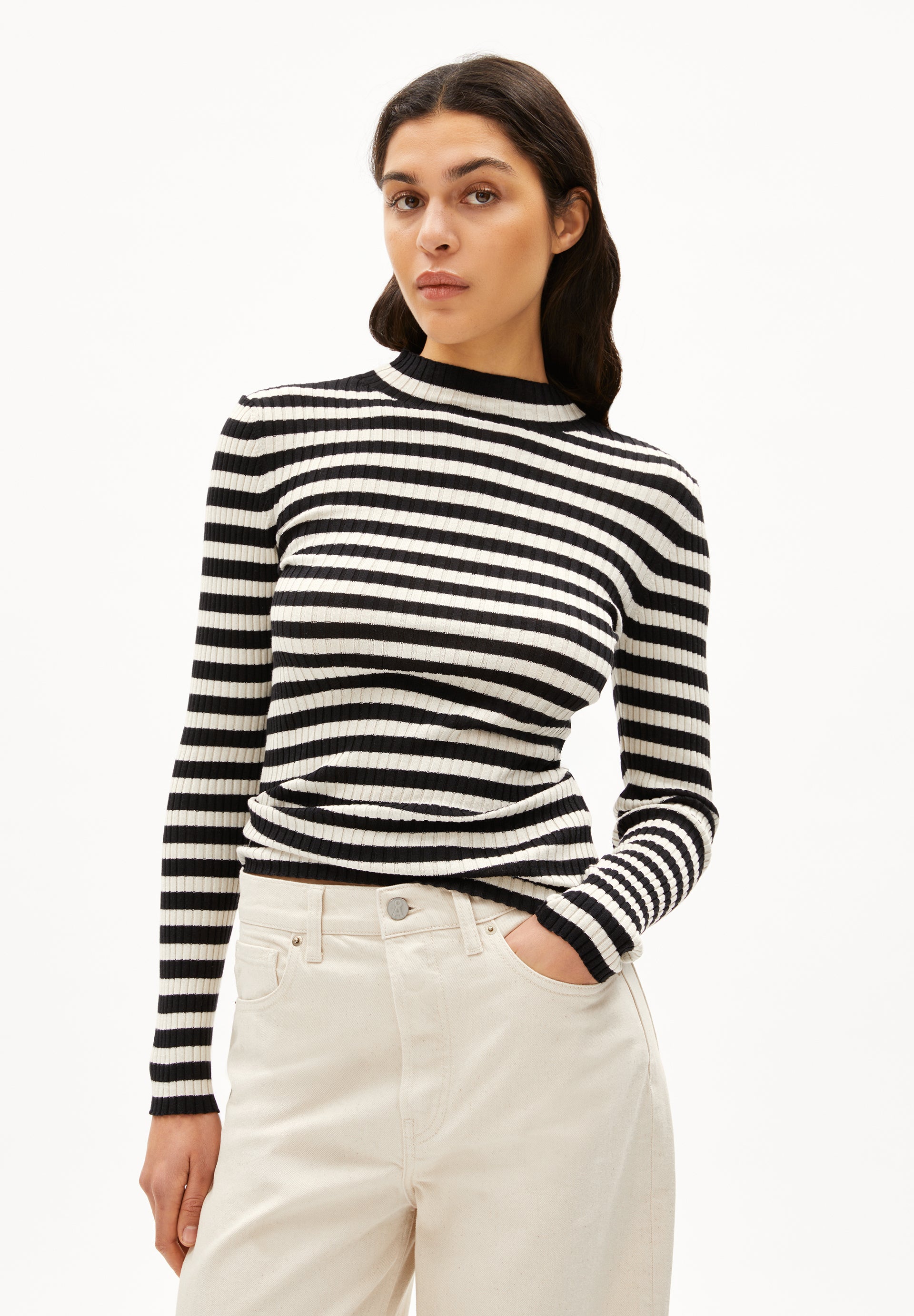 Pullover Alaania Black-Oatmilk