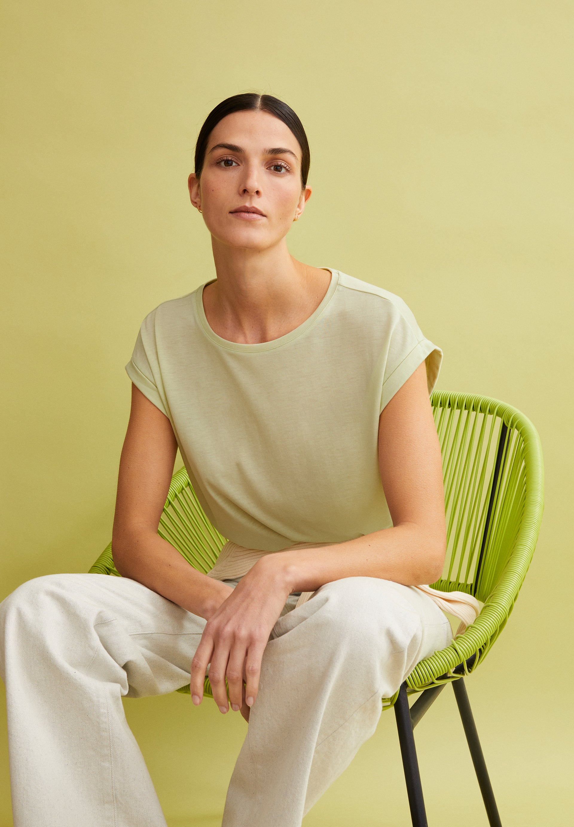 Shirt Jilaana Pastel Green