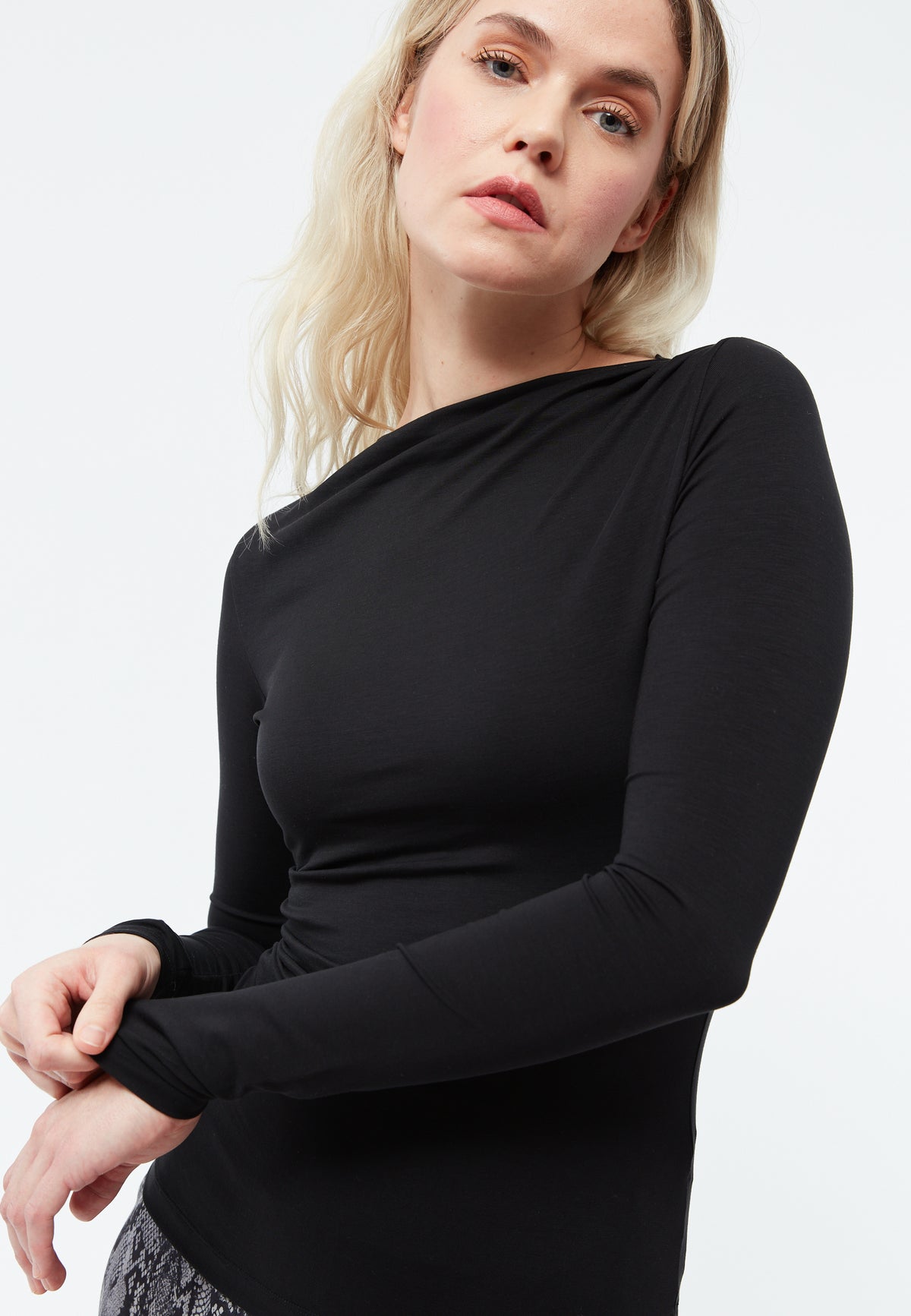 Longsleeve GBRonja Black (Tencel)